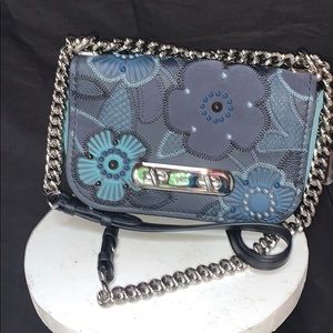 Authentic. RARE. Coach Swagger Shoulder Bag 20.